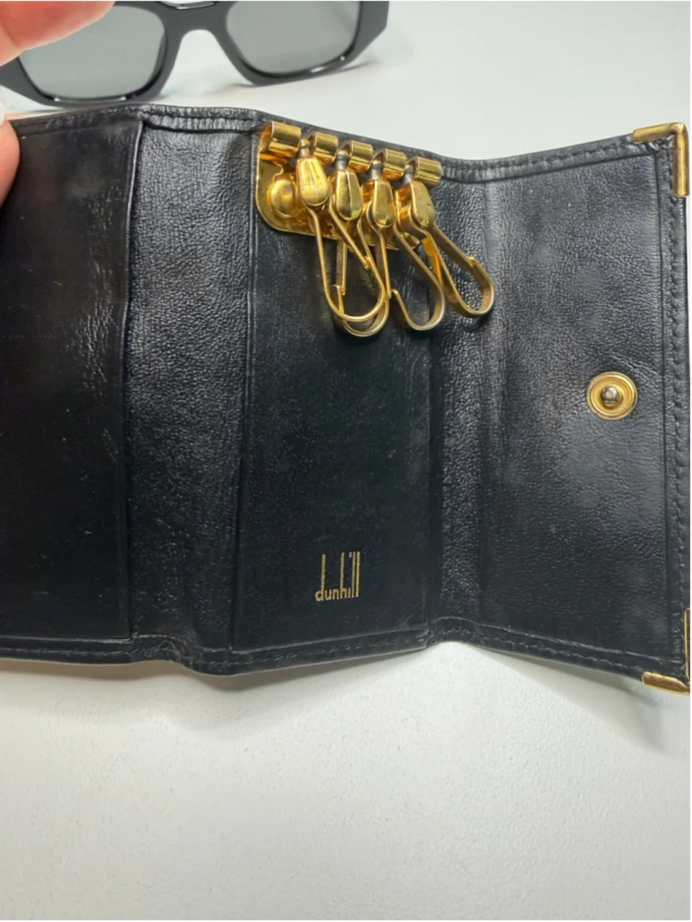 Men's Dunhill Black and Gold Leather Key Holder, One Size